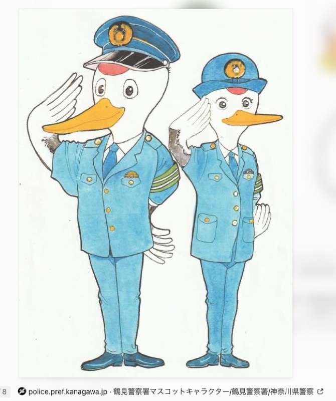 警察官の制服を着た2体の鳥のキャラクターが敬礼している手描きイラスト